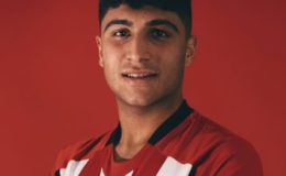 Batmanlı Yunus Emre Konak’ın İngiltere Premier Lig’e uzanan başarı hikayesi